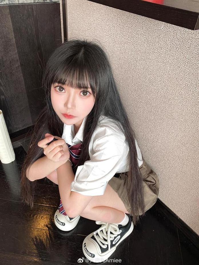 大肉丸amiee贞德同人女仆cosplay，这样才代表专业