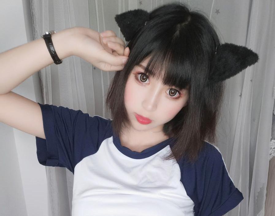 拥有原创完美雯粥粥火箭定制图包，cosplay不再苦恼